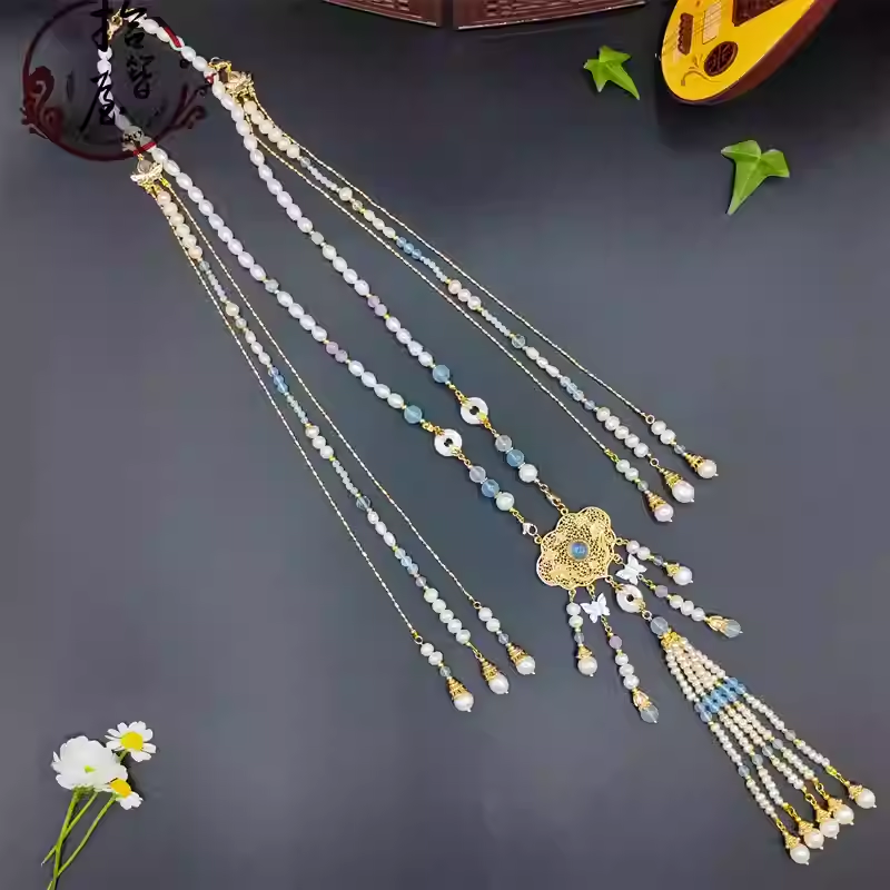 long life lock pearl necklace